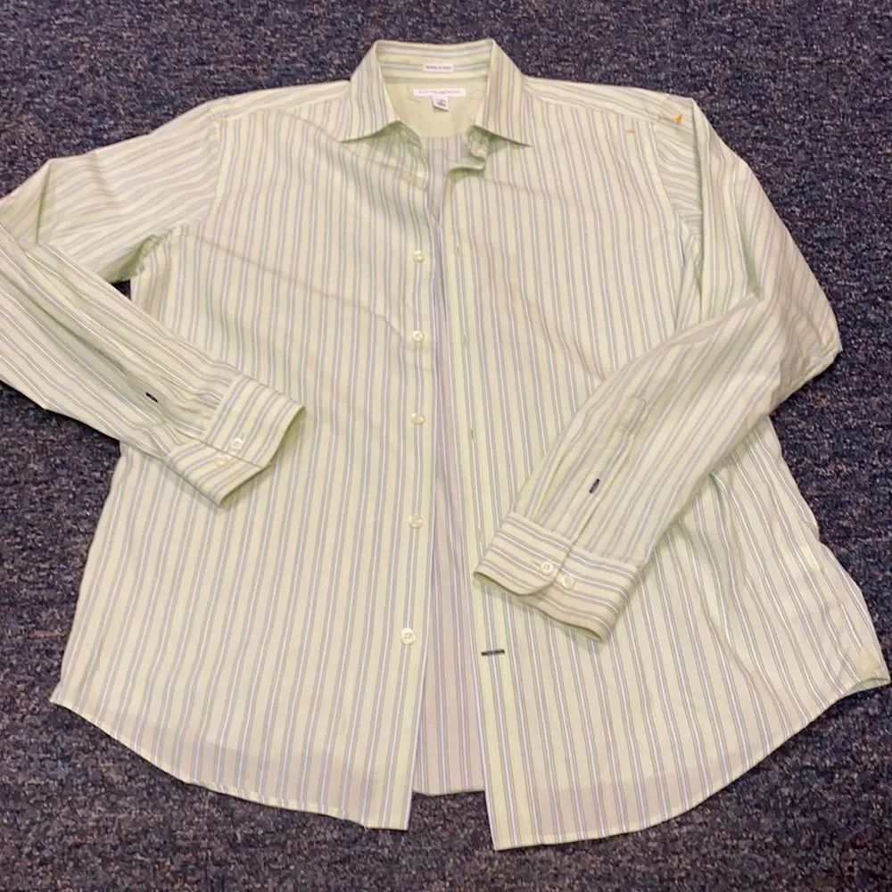 Banana Republic Green Stripped Fitted Button Down